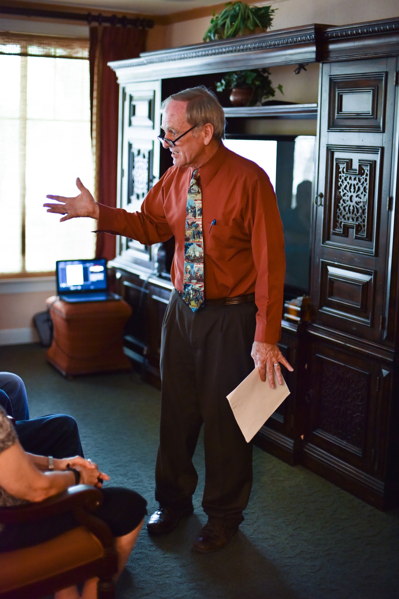 Ken Sorensen sharing a story during a lecture